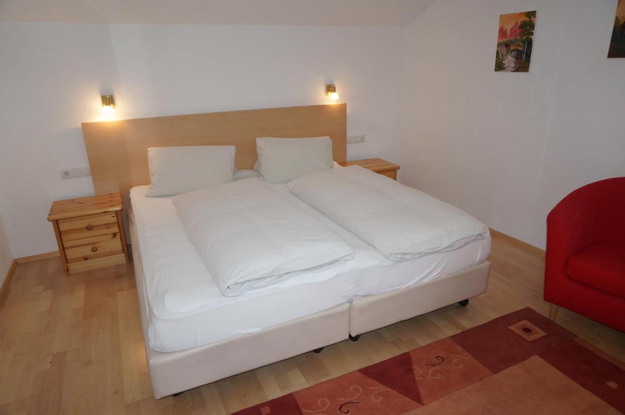 Appartement Haus Christine à Fulpmes Extérieur photo