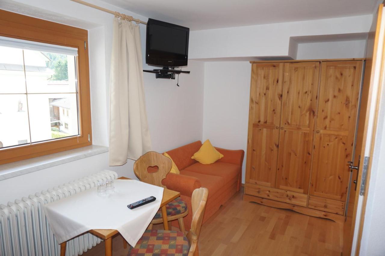Appartement Haus Christine à Fulpmes Extérieur photo