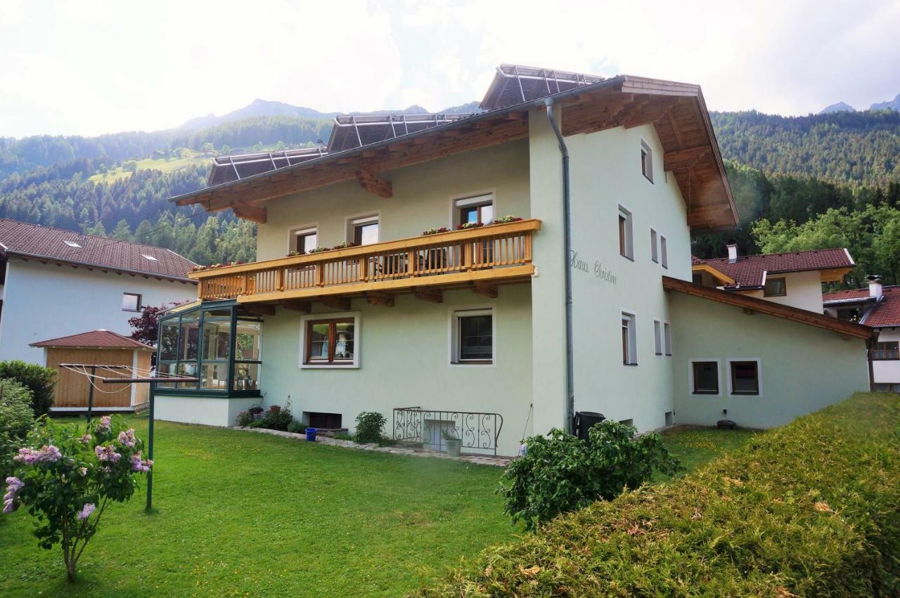 Appartement Haus Christine à Fulpmes Extérieur photo